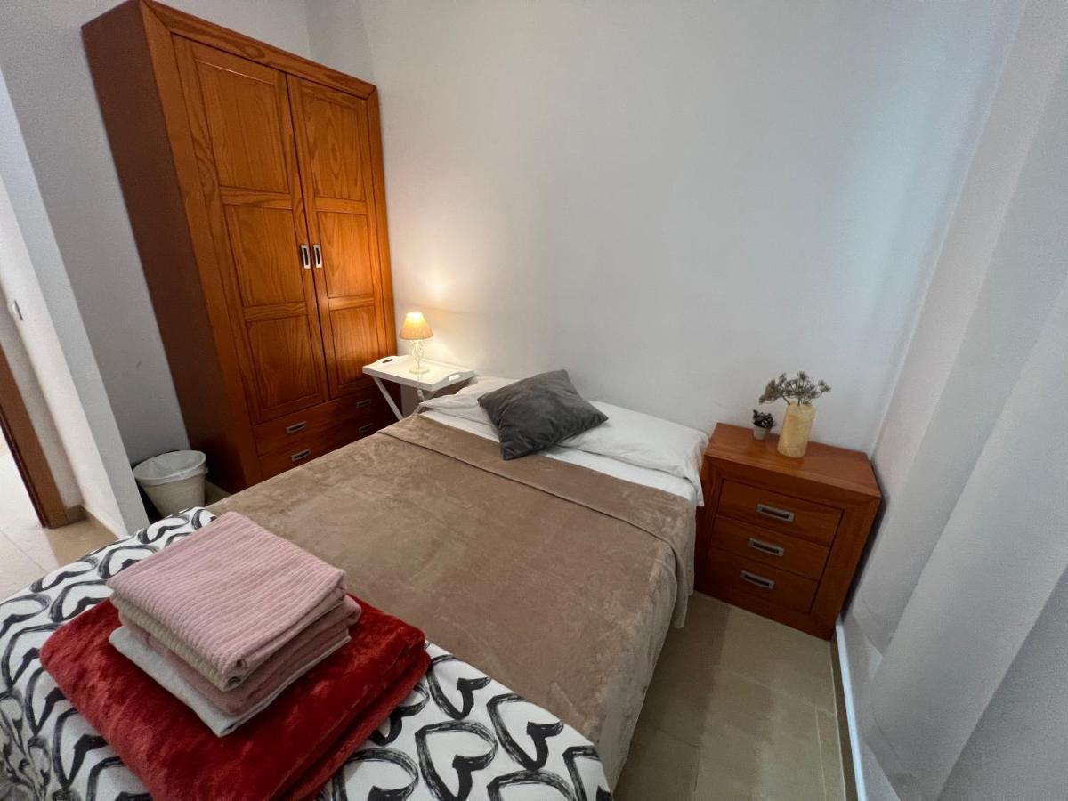 Alcamar Alquiler De Habitacion Privadas Con Bano Compartido Y Areas Comunes Alcalá la Real Kültér fotó